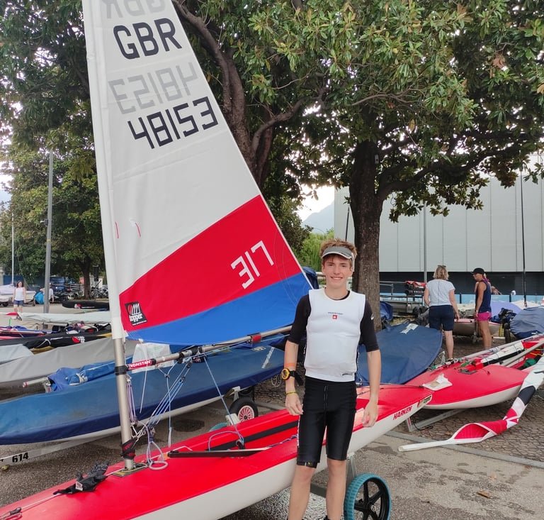 Leo Yates sailing